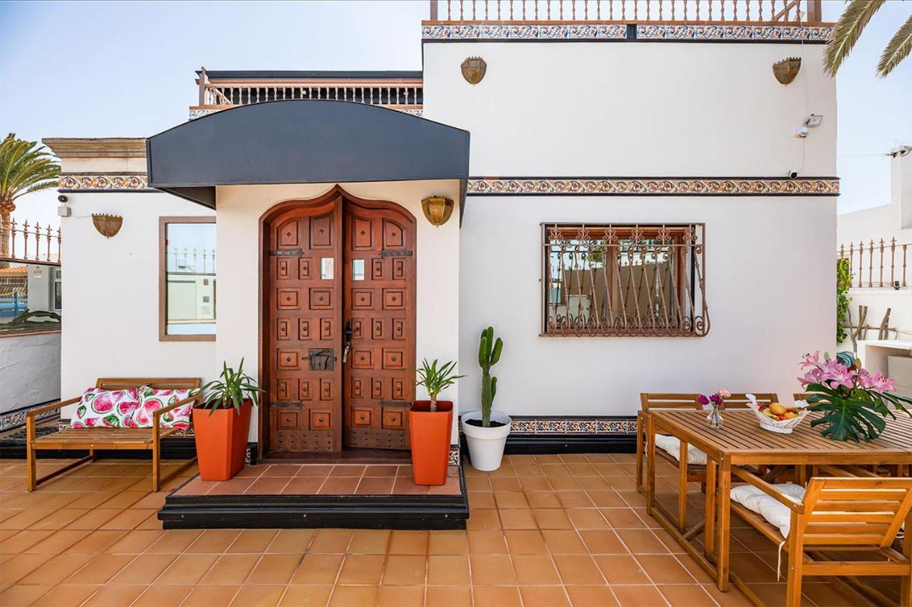 Villa Corralejo Bay Beachfront Corralejo By Holidays Home Dış mekan fotoğraf